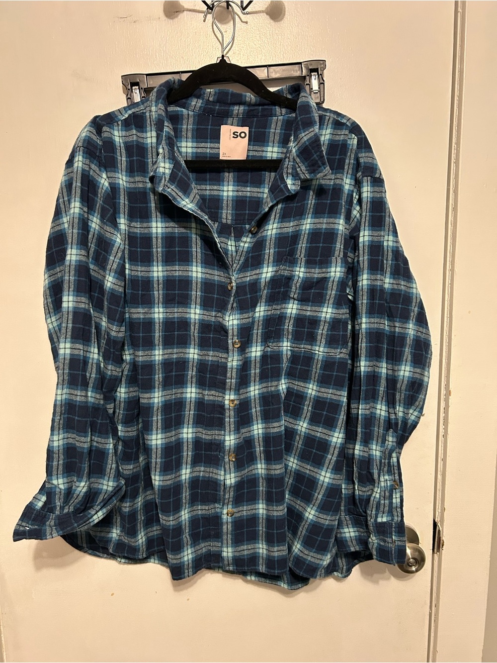 SO Men's Navy and Light Blue Plaid Button-Down Shirt